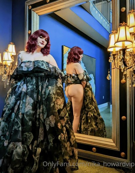 Nika Howard étoile exclusive images