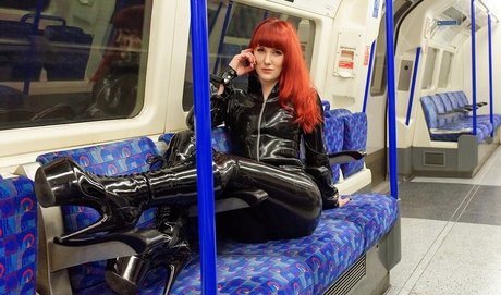 MisuEevee top star photo