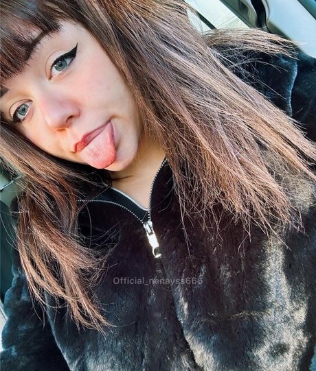 Nanayss666 star du porno gratuite archive