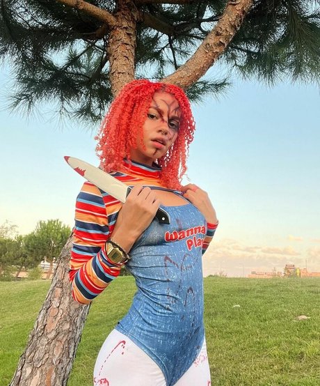 Larissa Kimberlly actrice nue archive