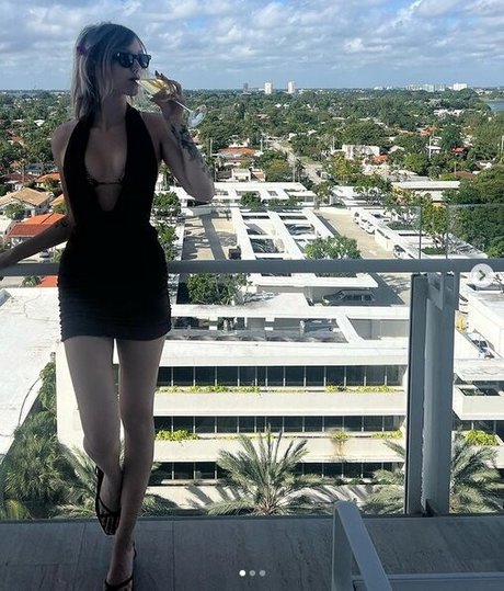 Grace VanderWaal actrice porno galerie