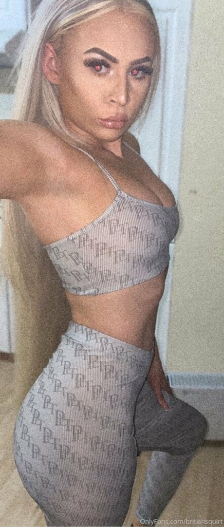 britishsquirt étoile chaude photo