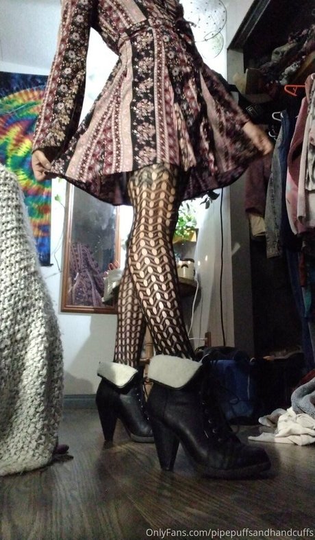 pipepuffsandhandcuffs actrice parfaite photo