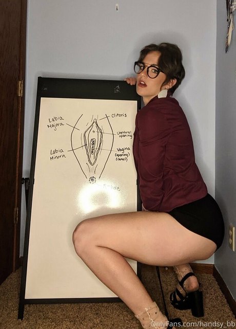 handsy bb xxx étoile photos