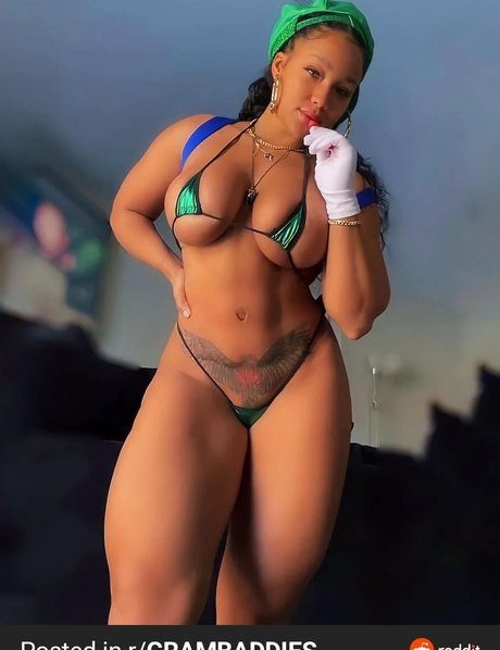 Ange B actrice de grande qualité galeries