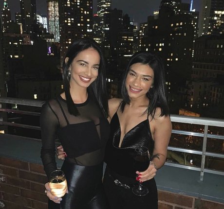 Christina Esposito star du porno en haute qualité des photos