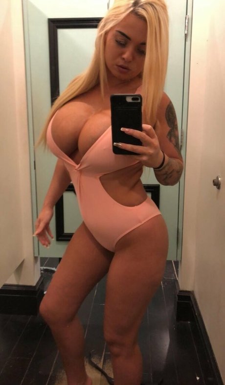 Tiffany White art de star du porno archive