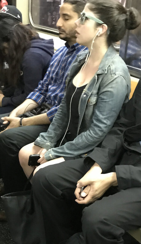 Emily H Barry beau modèle galeries