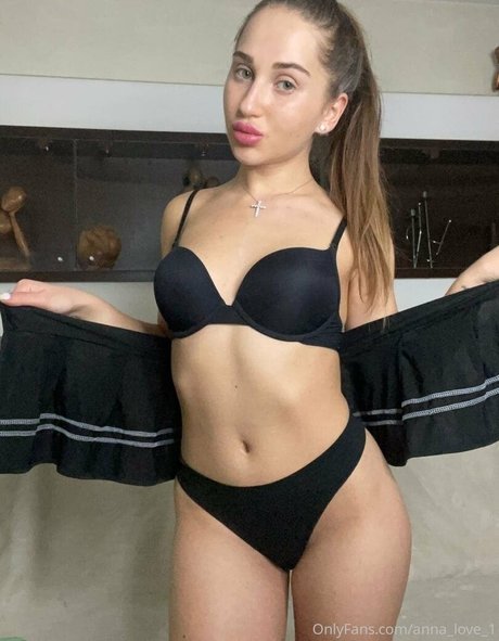 anna love 1 modèle hd des photos