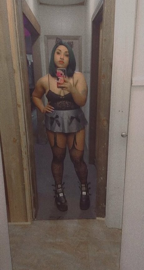 raeraejiggles modèle chaud galerie