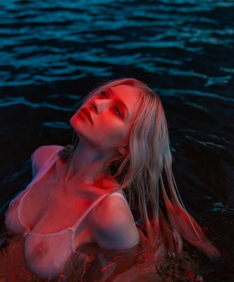 Aspiratova jolie actrice photo