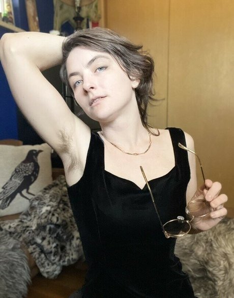 StregaHannah star du porno sympa img