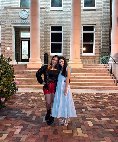 Larissa Cambusano actrice pornographique archive