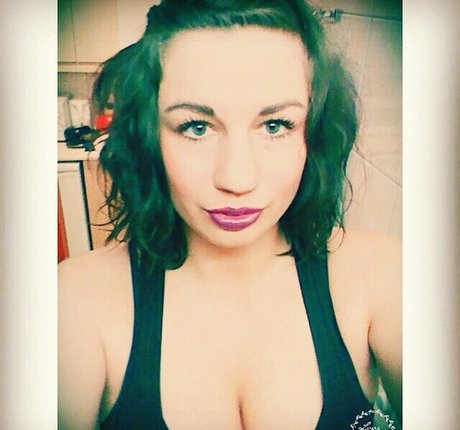 fuzyfruzsina joli modèle images