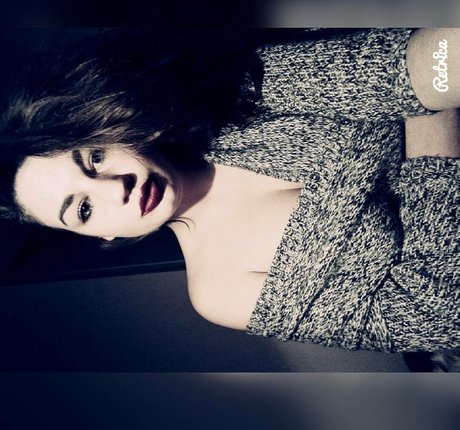 fuzyfruzsina star du porno chaude des photos