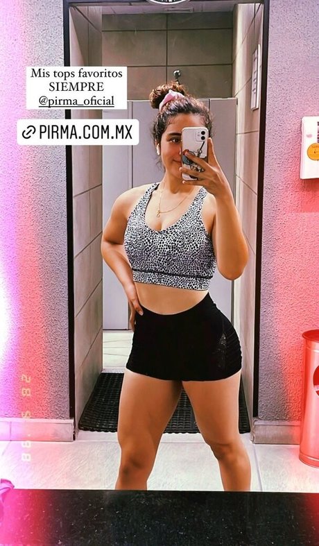 Sassi Z star du porno érotique collection