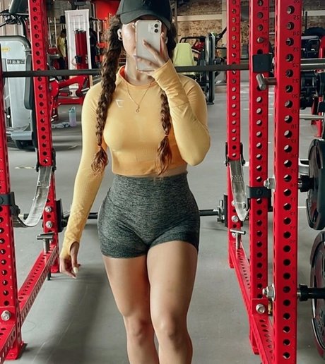 Sassi Z xxx star du porno img