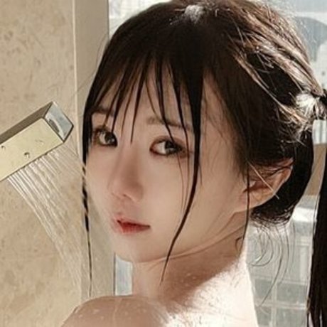 Iamdorasnow star du porno adulte galerie