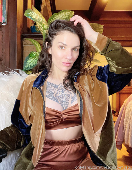 thesmuttymystic étoile chaude images