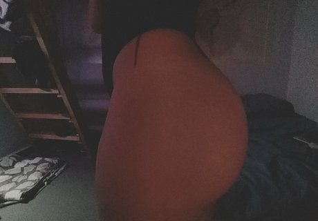 Akuma Desu Ka étoile exclusive des photos