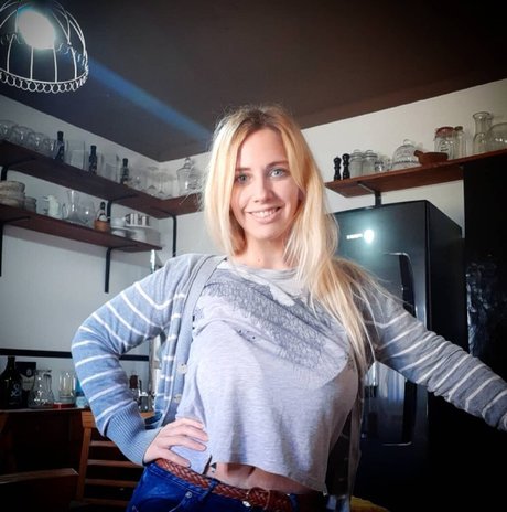 Maria Celeste étoile érotique images