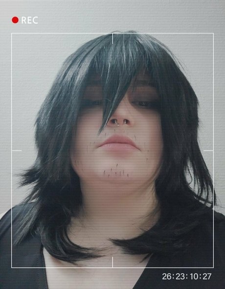 awoo exe actrice érotique galerie