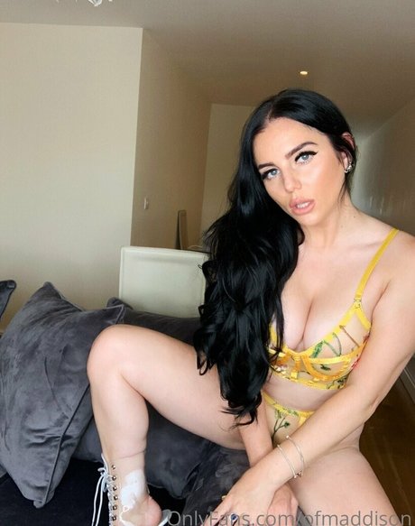 maddisonlacey2 sexe star du porno des photos