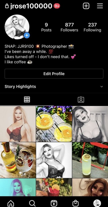 Roman Rose étoile exclusive des photos