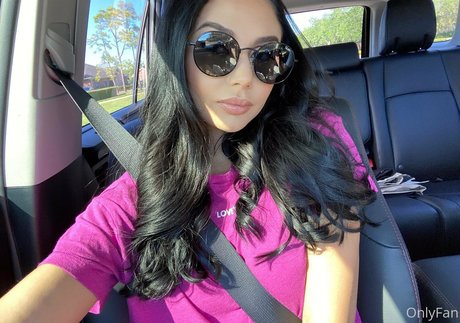 arianamarie art de star du porno galerie