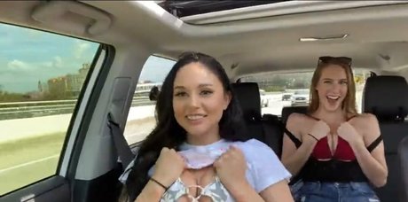 grosse bite trans onlyfans érotique chaud photos