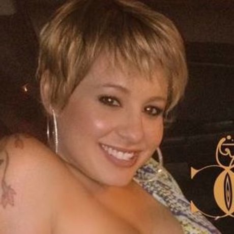 Cassiana Abraham Costa nus étoiles image