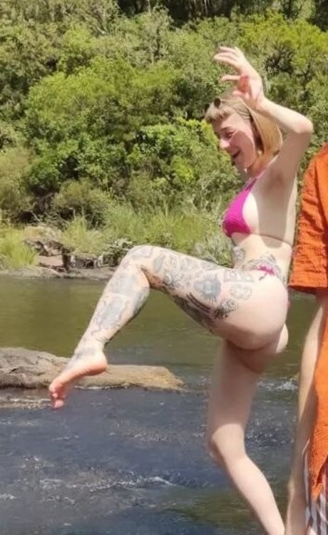 Laura Fernandes belle star du porno img