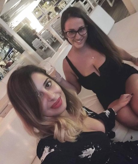 sarapiras star du porno gratuit galeries