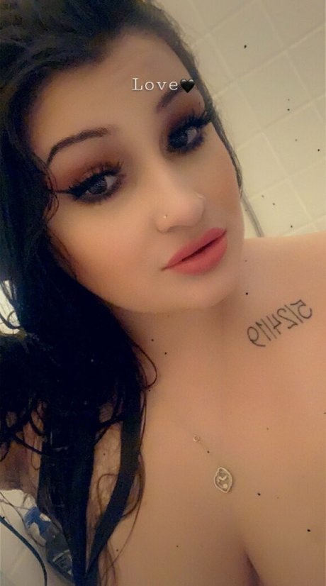 influenceur asiatique onlyfans haute qualité gratuit des photos