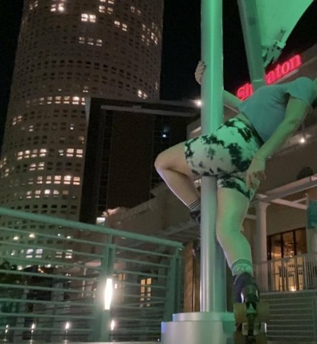 gretchengoez étoile sympa archive