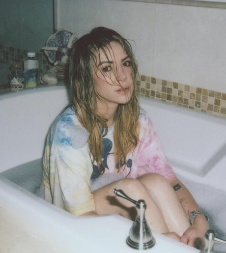 Alison Wonderland sexe star galeries