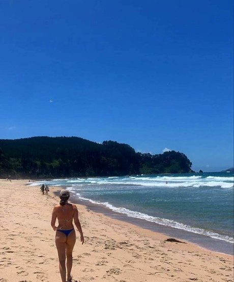 Amber Lee Lockhart actrice libre image