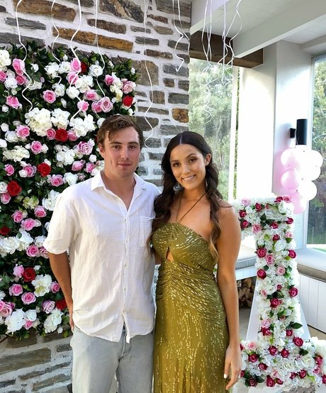 Amber Lee Lockhart modèle chaud photos