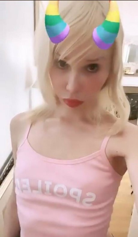 sarinavalentina jolie star du porno galeries