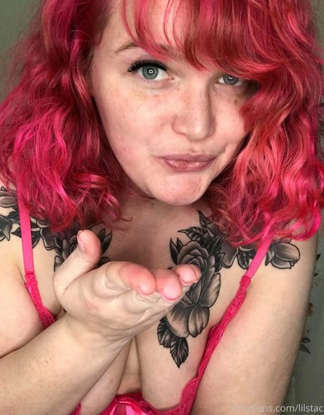 lilstac star du porno nue images