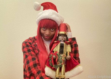 blackdelphine étoile chaude img