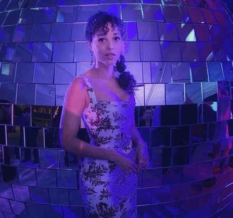 Alisha Wainwright jolie star du porno galerie