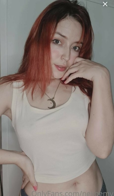 Nekoemy modèle de haute qualité images