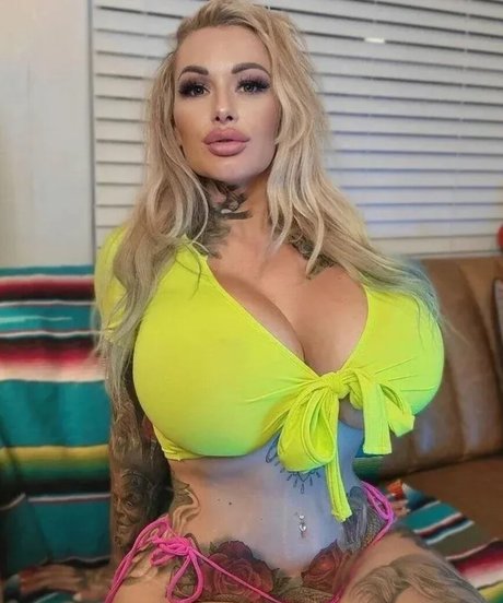 Dez Fraser star du porno chaude photos