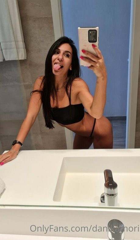 danikamori modèle photos