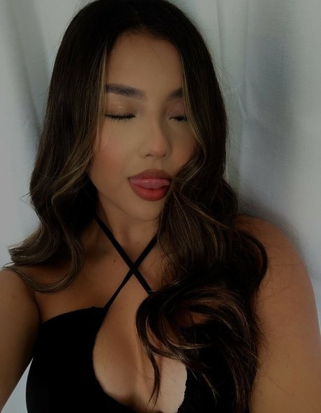 Gisselle Next Door star du porno hd photos