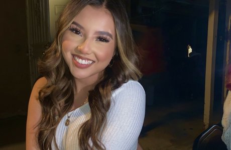 Gisselle Next Door actrice exclusive galerie