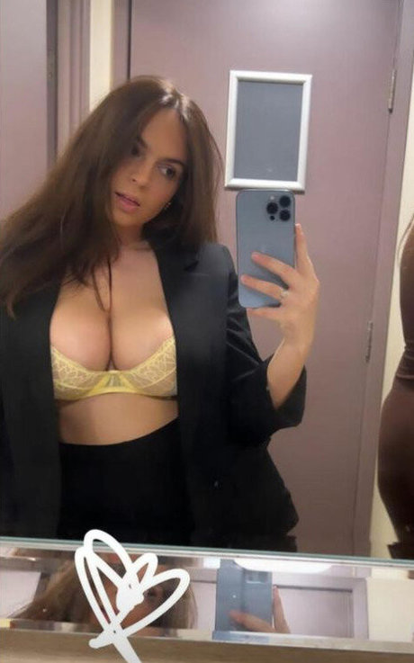 louukxo modèle sympa des photos