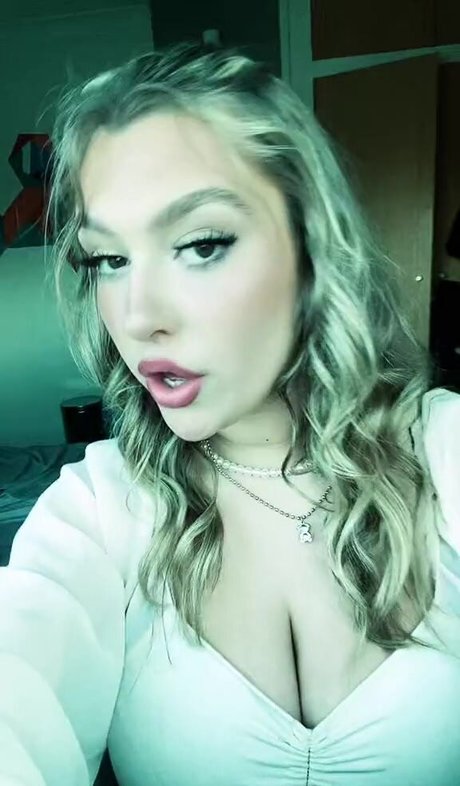 Nell H star pornographique des photos