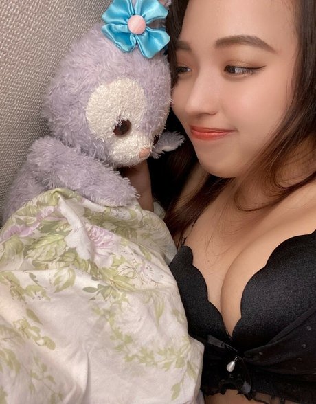 Azusa Igarashi meilleur modèle des photos